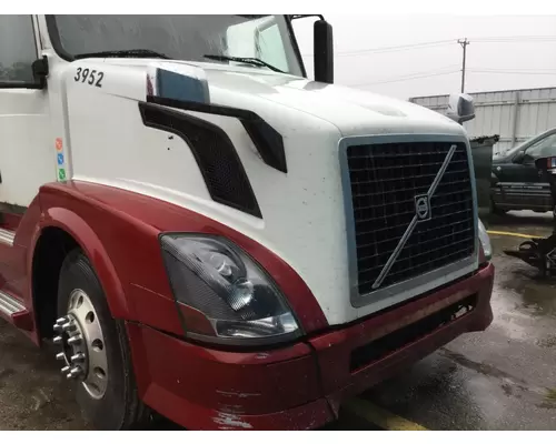 Volvo VNL Hood