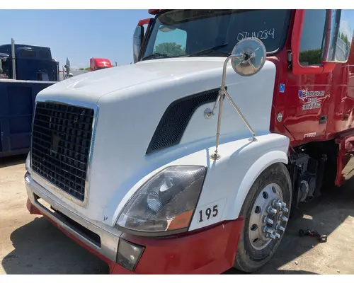 Volvo VNL Hood