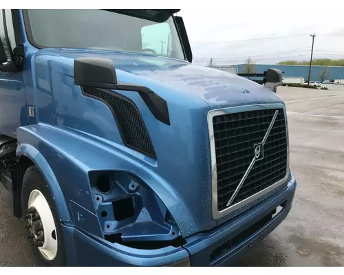 Volvo VNL Hood