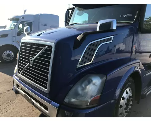 Volvo VNL Hood