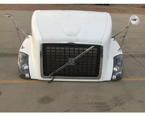 Volvo VNL Hood