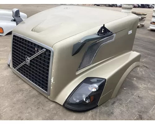 Volvo VNL Hood