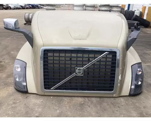 Volvo VNL Hood