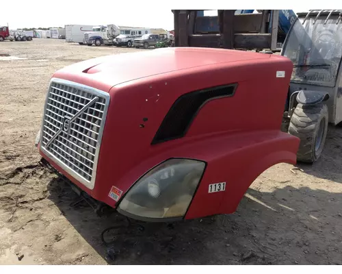 Volvo VNL Hood