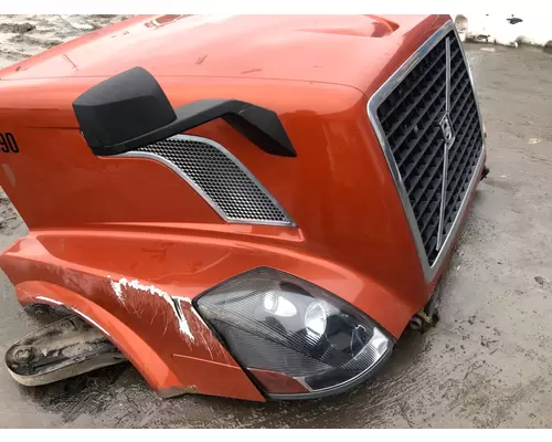 Volvo VNL Hood