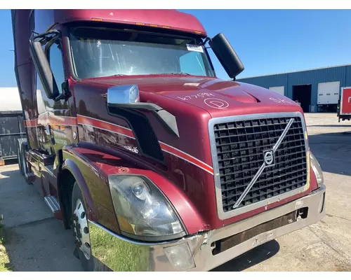 Volvo VNL Hood