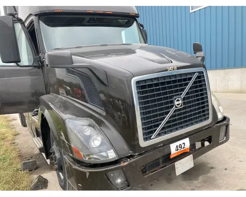 Volvo VNL Hood