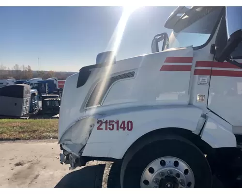 Volvo VNL Hood