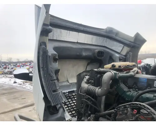 Volvo VNL Hood