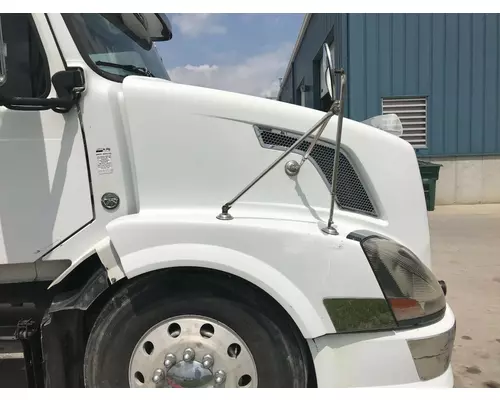 Volvo VNL Hood