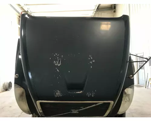 Volvo VNL Hood