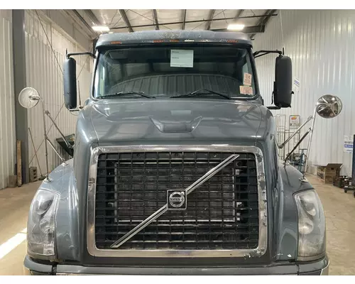 Volvo VNL Hood