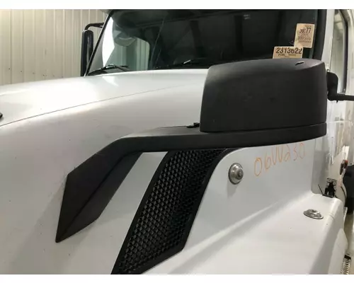 Volvo VNL Hood