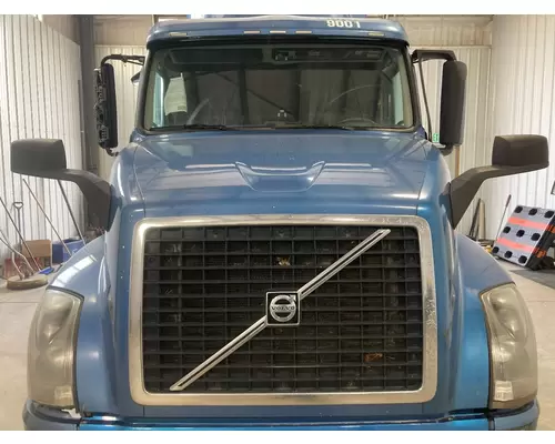 Volvo VNL Hood