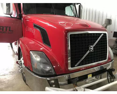 Volvo VNL Hood