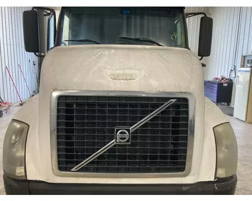 Volvo VNL Hood