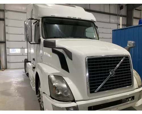 Volvo VNL Hood