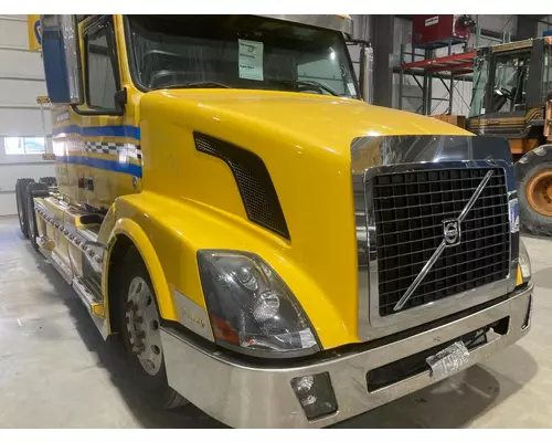 Volvo VNL Hood