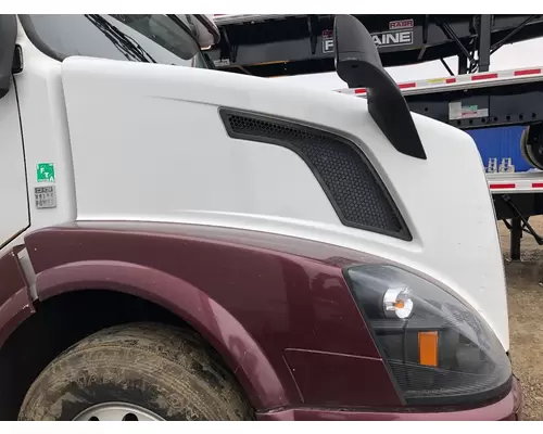 Volvo VNL Hood