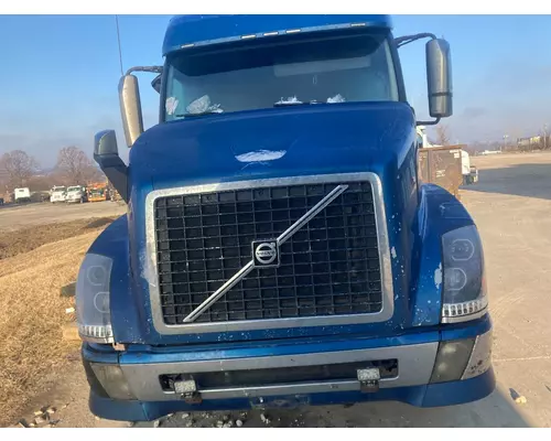 Volvo VNL Hood