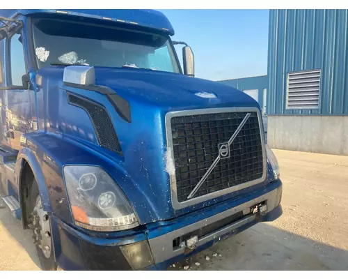 Volvo VNL Hood