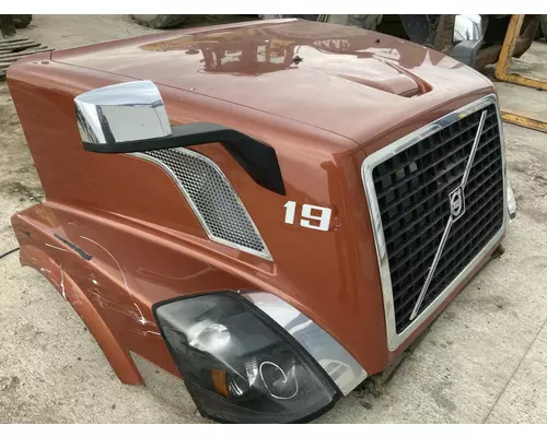 Volvo VNL Hood