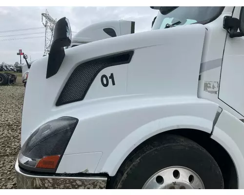 Volvo VNL Hood