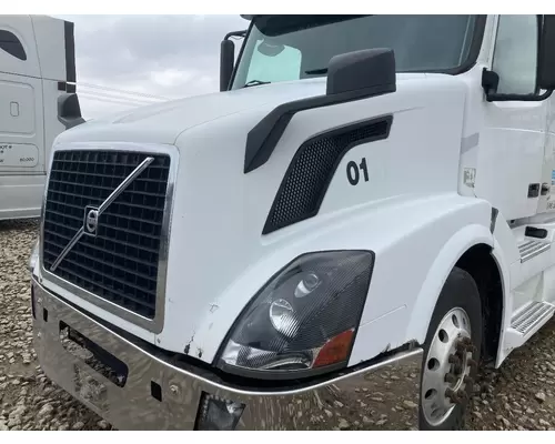 Volvo VNL Hood