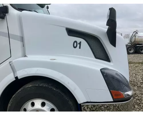 Volvo VNL Hood