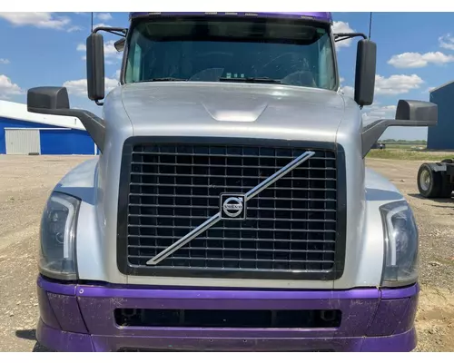 Volvo VNL Hood