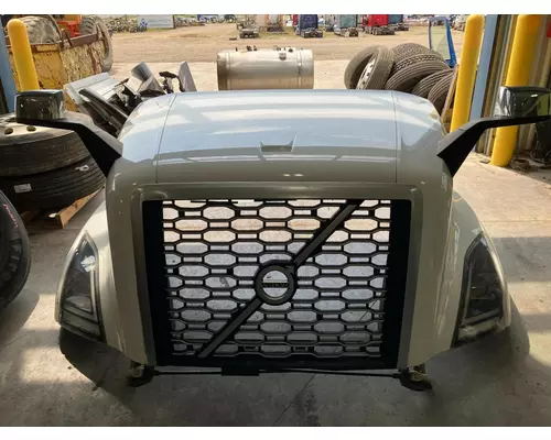 Volvo VNL Hood