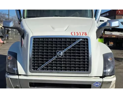 Volvo VNL Hood