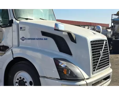 Volvo VNL Hood