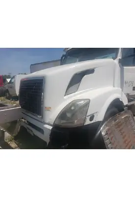 Volvo VNL Hood