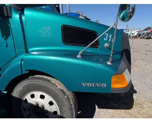 Volvo VNL Hood