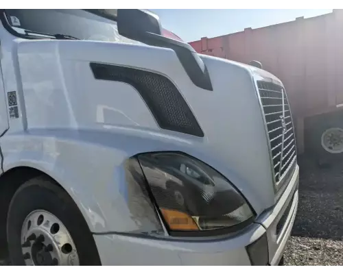 Volvo VNL Hood