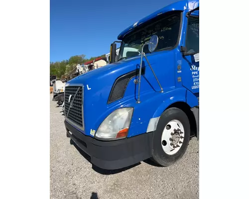 Volvo VNL Hood