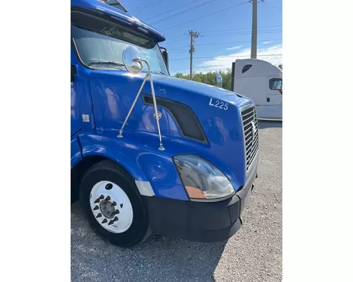 Volvo VNL Hood