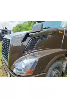 Volvo VNL Hood