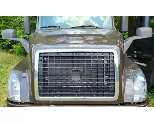 Volvo VNL Hood