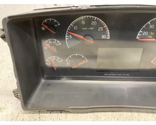 Volvo VNL Instrument Cluster