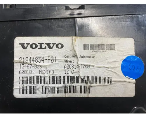 Volvo VNL Instrument Cluster
