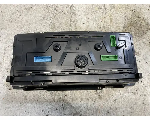 Volvo VNL Instrument Cluster