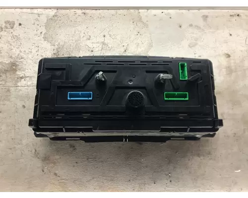 Volvo VNL Instrument Cluster