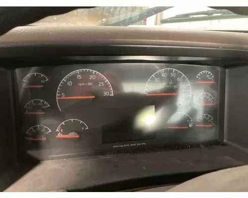 Volvo VNL Instrument Cluster