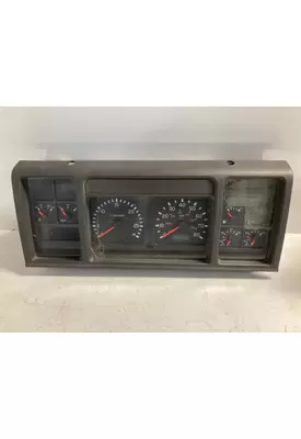 Volvo VNL Instrument Cluster