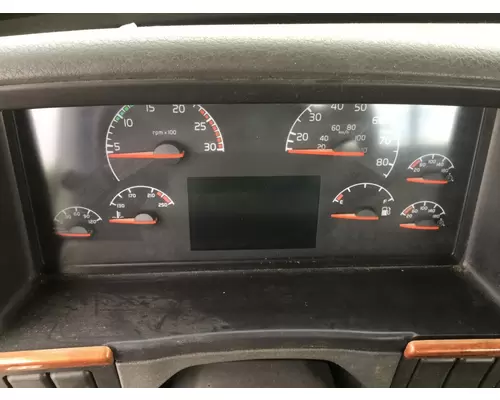 Volvo VNL Instrument Cluster