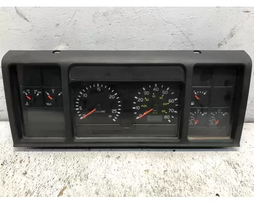 Volvo VNL Instrument Cluster