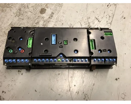Volvo VNL Instrument Cluster