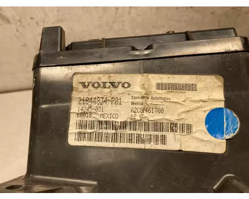 Volvo VNL Instrument Cluster
